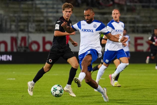 German Soccer, 3rd Division, Matchday 6, Hänsch Arena, Emslandstadion, Emsland District, Lower Saxony, Midweek Match, SV Meppen vs. Viktoria Köln, Cyrill Akono (SV Meppen), 9 Copyright: xMichelxWittex