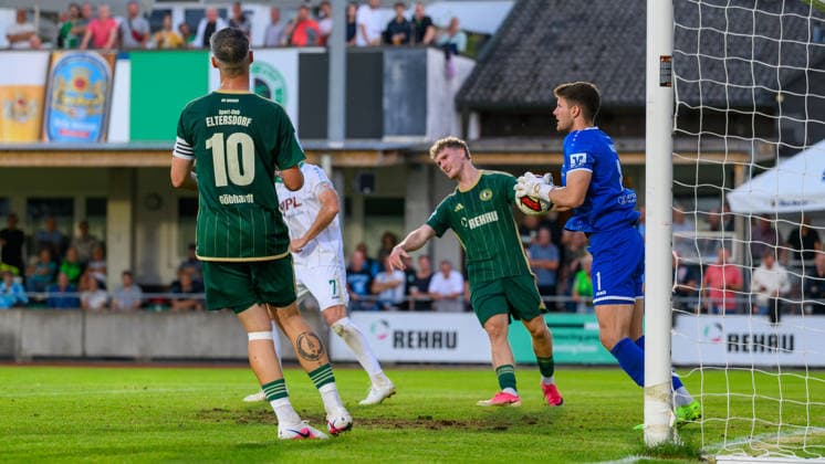September 15, 2026 Soccer Season 2026–2027 Bavarian Regional League Matchday 09 SC Eltersdorf vs. VfB Eichstätt JoTe xjoxtex Maximilian Göbhardt Goebhardt 10, SC Eltersdorf Felix Rippert 42, SC Eltersdorf Daniel Martin 1, VfB Eichstätt