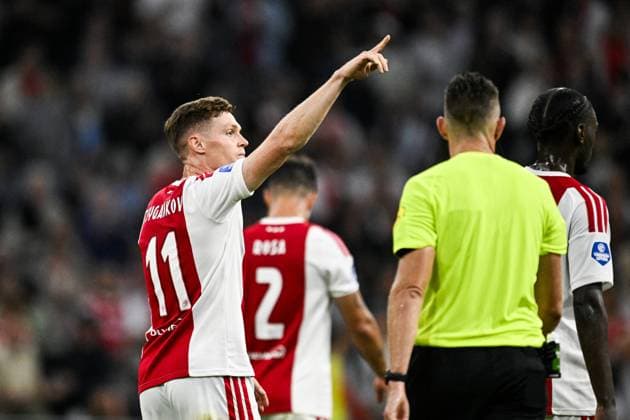 AMSTERDAM - Viktor Tsygankov of Ajax celebrates the 3-0 during the Dutch Eredivisie match between Ajax and Willem II at the Johan Cruijff ArenA on September 15, 2026 in Amsterdam, the Netherlands. OLAF KRAAK ANP Eredivisie 2026 27 xVIxANPxSportx xxANPxIVx 568739434 originalFilename: 568739434.jpg