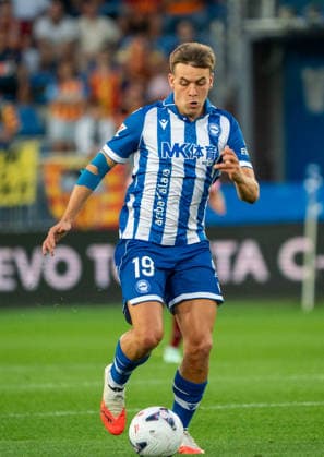 ESP LaLiga EA Sports Deportivo Alavés vs. Valencia CF Pablo Ibánez of Alavés during the LaLiga EA Sports match between Deportivo Alavés and Valencia CF played at Mendizorroza Stadium in Vitoria-Gasteiz on September 15, 2026, in Spain VITORIA, Spain Soccer Copyright: xAgenciaxLOFx