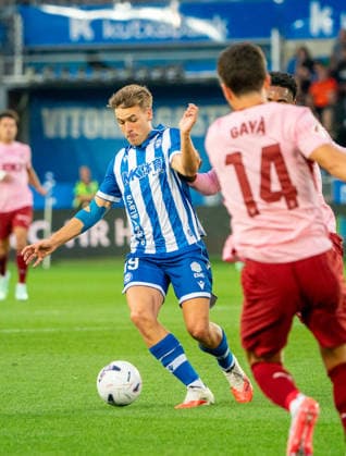 ESP LaLiga EA Sports Deportivo Alavés vs. Valencia CF Pablo Ibánez of Alavés during the LaLiga EA Sports match between Deportivo Alavés and Valencia CF played at Mendizorroza Stadium in Vitoria-Gasteiz on September 15, 2026, in Spain VITORIA, Spain Soccer Copyright: xAgenciaxLOFx