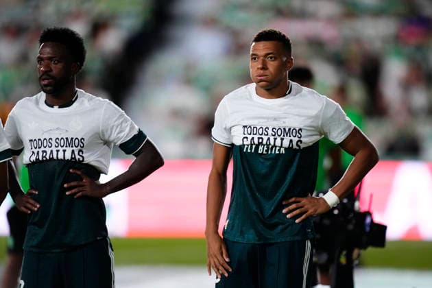 Elche CF v Real Madrid - LaLiga EA Sports 2026 27 Vinicius Junior and Kylian Mbappe wearing T-shirts with rolled-up sleeves in support of Ceuta during the LaLiga EA Sports 2026 27 match between Elche CF and Real Madrid at Estadio Manuel Martinez Valero on September 15, 2026 in Elche, Spain. Elche Alicante Spain  Copyright: xJosexBretonx originalFilename:bretonhernandez-elchecfv260915_npn32.jpg