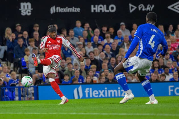IPSWICH, ENGLAND SEPTEMBER 15 - Noni Madueke of Arsenal scores the team s second goal to make score 2-0 during the Carabao Cup game between Ipswich Town and Arsenal at Portman Road on September 15, 2026 in Ipswich, England. (Photo by Keeran Marquis Sports Press Photo)  Copyright: xKeeranxMarquis SPPx Sportspressphoto_SPR231617
