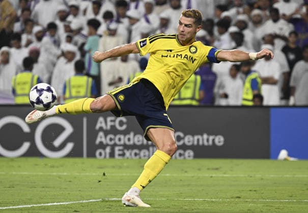 Al Ain v Al-Nassr - AFC Champions League AL AIN, UNITED ARAB EMIRATES - SEPTEMBER 15: Cristiano Ronaldo of Al-Nassr in action during the AFC Champions League match between Al Ain and Al-Nassr at Hazza Bin Zayed Stadium in Al Ain, United Arab Emirates, on September 15, 2026. Hassan al Raisi Anadolu Abu Dhabi United Arab Emirates. Editorial use only. Please get in touch for any other usage.  Copyright: x2026xAnadoluxHassanxalxRaisix