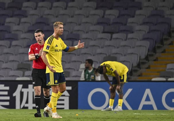 Al Ain v Al-Nassr - AFC Champions League AL AIN, UNITED ARAB EMIRATES - SEPTEMBER 15: Cristiano Ronaldo (2nd L) of Al-Nassr in action during the AFC Champions League match between Al Ain and Al-Nassr at Hazza Bin Zayed Stadium in Al Ain, United Arab Emirates, on September 15, 2026. Hassan al Raisi Anadolu Abu Dhabi United Arab Emirates. Editorial use only. Please get in touch for any other usage.  Copyright: x2026xAnadoluxHassanxalxRaisix