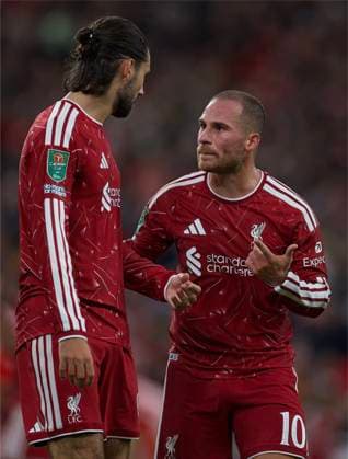 RECORD DATE NOT STATED Football - Football League Cup - 3rd Round - Liverpool FC v Tottenham Hotspur FC LIVERPOOL, ENGLAND - Tuesday, September 15, 2026: Liverpool s Dominik Szoboszlai and Alexis Mac Allister discuss during the Football League Cup 3rd Round match between Liverpool FC and Tottenham Hotspur FC at Anfield. (Photo by David Rawcliffe Propaganda) LIVERPOOL Anfield MERSEYSIDE ENGLAND  Copyright: xDavidxRawcliffex 2026-09-15-Liverpool_v_Tottenham-083