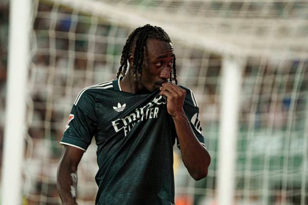 Yan Diomande seen during LaLiga EA SPORTS game between teams of Elche CF and Real Madrid FC at Estadio Manuel Martinez Valero (Marta Lopez Ball Raw Images) Elche Manuel Martinez Valero Spain Copyright: xMartaxLopezx martalopez_elche_realmadrid_2627-35