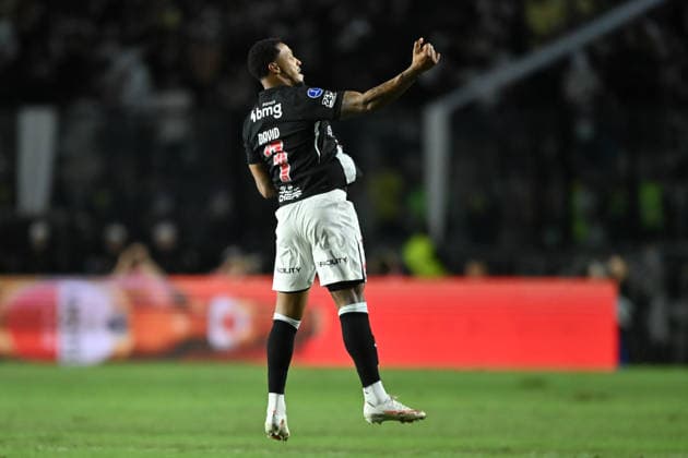 Fußball, Copa Sudamericana, Vasco da Gama Rio de Janeiro - Independiente Santa Fe VASCO DA GAMA X SANTA FE RIO DE JANEIRO, RJ - 15.09.2026: VASCO DA GAMA X SANTA FE - David scores a goal during Vasco da Gama (BRA) x Santa Fe (COL), a match valid for the second leg of the CONMEBOL Sudamericana 2026, held at the Sao Januario stadium, located in the city of Rio de Janeiro (RJ), on the night of this Tuesday (15). (Photo: Nayra Halm Fotoarena) x3017010x  NayraxHalm