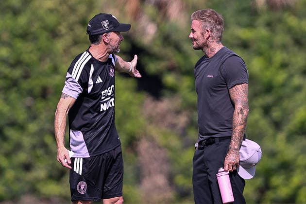 FORT LAUDERDALE, FL - SEPTEMBER 15: Head Coach Cristian ˜Kily™ Gonzalez of Inter Miami CF and Co Owner David Beckham of Inter Miami CF are seen during an Inter Miami Training Session at Florida Blue Training Center ahead of the 2026 Michelob ULTRA Campeones Cup on September 15, 2026 in Fort Lauderdale, Florida. (Photo by Chris Arjoon Icon Sportswire) SOCCER: SEP 15 Inter Miami CF Training EDITORIAL USE ONLY Icon2609150000027