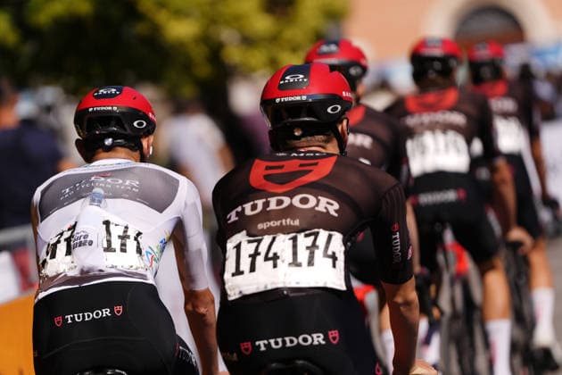 The rider pack during the Giro d™Abruzzo, stage 2 from Popoli Terme to Caramanico Terme (143 km) - Abruzzo, Italy - Wednesday, September 16, 2026. - cycling.  Copyright: xFabioxFerrari LaPressex