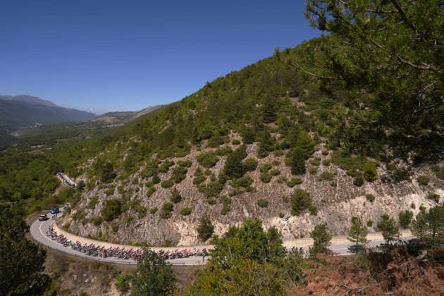 The pack rides during the Giro d™Abruzzo, stage 2 from Popoli Terme to Caramanico Terme (143 km) - Abruzzo, Italy - Wednesday, September 16, 2026. - cycling.  Copyright: xFabioxFerrari LaPressex