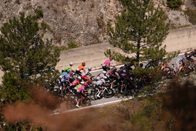The pack rides during the Giro d™Abruzzo, stage 2 from Popoli Terme to Caramanico Terme (143 km) - Abruzzo, Italy - Wednesday, September 16, 2026. - cycling.  Copyright: xFabioxFerrari LaPressex