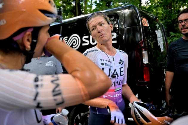 Grand Prix de Wallonie 2026 Cycling Race - Women CITADELLE DE NAMUR, BELGIUM - SEPTEMBER 16 : Swinkels Karlijn (NED) of UAE Team ADQ celebrates the victory after the 66th edition of Grand Prix de Wallonie an UCI ProSeries 1.Pro one day cycling road race for Women Elite of 127,3 km with start in Seraing and finish in Citadelle de Namur on September 16, 2026 in Citadelle de Namur, Belgium, 16 09 2026 ( Motordriver Pieter Van Herzeele - Citadelle de Namur Belgium  Copyright: xSesx