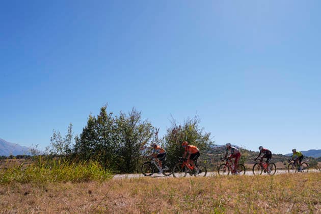 The pack rides during the Giro d’Abruzzo, stage 2 from Popoli Terme to Caramanico Terme (143 km) - Abruzzo, Italy - Wednesday, September 16, 2026. - cycling.  Copyright: xFabioxFerrari LaPressex