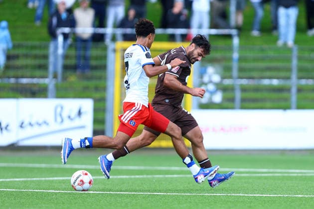 7 Arnaud Astel Riedel, Hamburger SV U21, 30 Nikky Goguadze FC St. Pauli U23 Soccer I Men’s I Regionalliga Nord I 2026–2027 Season I Matchday 9 I Hamburger SV U21 vs. FC St. Pauli U23 I September 16, 2026 I Hoheluft Stadium