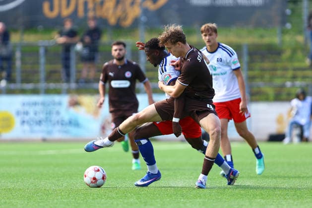 11 Kelvin Oluwasijibomi Ojo, Hamburger SV U21, 4 Jannik Westphal FC St. Pauli U23 Men s Soccer I Regionalliga Nord I 2026–2027 Season I Matchday 9 I Hamburger SV U21 vs. FC St. Pauli U23 I September 16, 2026 I Hoheluft Stadium