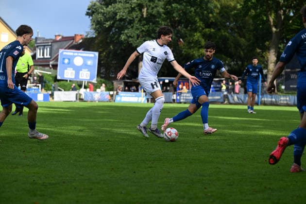 September 16, 2026, GER, Soccer, Regionalliga Nord, Matchday 9, 2026–2027 Season, Bremen, Stadion am Panzenberg, Bremer SV vs. VfB Oldenburg, Vjekoslav TARITAS VfB Oldenburg 7 Bremen Stadion am Panzenberg Bremen Germany Copyright: xnordphotoxGmbHx xRojahnx