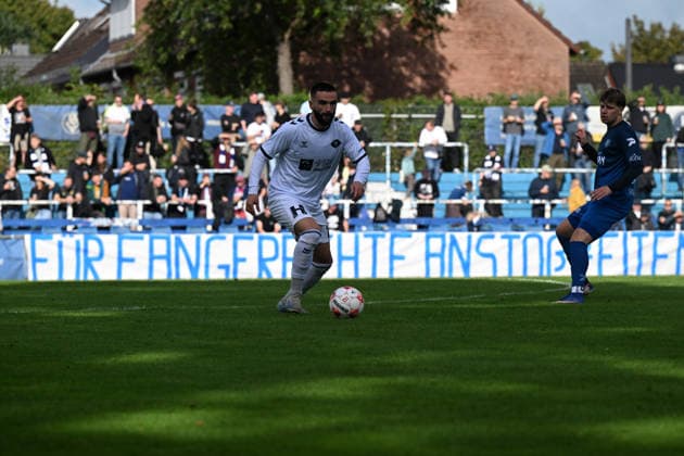 September 16, 2026, GER, Soccer, Regionalliga Nord, Matchday 9, 2026–2027 Season, Bremen, Stadion am Panzenberg, Bremer SV vs. VfB Oldenburg, Leon DEMAJ (VfB Oldenburg) No. 10 in possession, Bremen, Stadion am Panzenberg, Bremen, Germany Copyright: xnordphotoxGmbHx xRojahnx