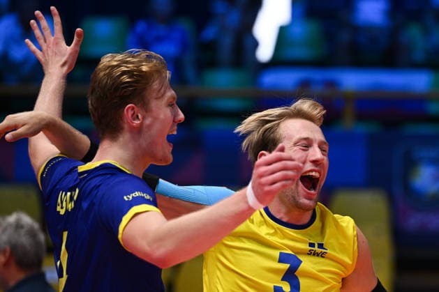 September 16, 2026: Axel Algulin and Joel Andersson of Sweden celebrate during the CEV EuroVolley 2026 group stage volleyball match between Sweden and Slovakia on September 16, 2026 in Modena. Photo by Matteo Gribaudi, BILDBYRAN COP 18 XY0130 volleyball volleyball volleyball European Championships Sweden Slovakia CEV EuroVolley 2026 Sweden Slovakia BBENG celebration  Copyright: MATTEOxGRIBAUDI BB260916BB216