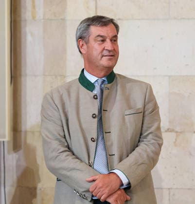 Dr. Markus Söder, Member of the State Parliament (MdL), Minister-President of Bavaria and CSU Chairman, GER; Minister-President Dr. Markus Söder receives the FC Bayern Munich women’s and men’s soccer teams to honor them as German champions for the 2025–28 season, September 16, 2026, GER, Minister President Dr. Markus Söder receives the men’s and women’s soccer teams of FC Bayern Munich to honor them as German champions for the 2025–28 season, September 16, 2026, Munich Copyright: xEibner-Pressefoto JennixMaulx EP_JML