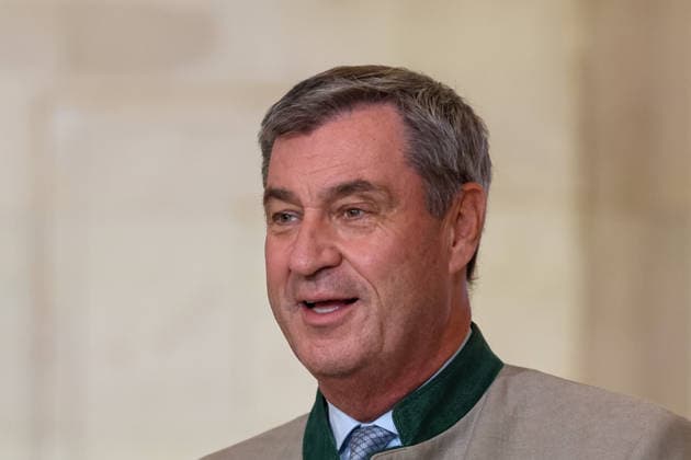 Dr. Markus Söder, Member of the State Parliament (MdL), Minister-President of Bavaria and CSU Chairman, GER; Minister-President Dr. Markus Söder receives the FC Bayern Munich women’s and men’s soccer teams to honor them as German champions for the 2025–28 season, September 16, 2026, GER, Minister President Dr. Markus Söder receives the men’s and women’s soccer teams of FC Bayern Munich to honor them as German champions for the 2025–28 season, September 16, 2026, Munich Copyright: xEibner-Pressefoto JennixMaulx EP_JML