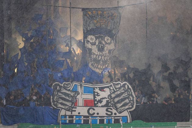 Fans of 1 FC Saarbrücken perform a choreographed display in the visitors section. GER, SC Preussen Münster vs. 1 FC Saarbrücken, soccer, 3. Liga, Matchday 6, 2026–2027 season, September 16, 2026 DFL regulations prohibit the use of photographs as image sequences and or quasi-video GER, SC Preussen Münster vs. 1 FC Saarbrücken, soccer, 3. Liga, Matchday 6, 2026–2027 season, September 16, 2026, Münster Copyright: xEibner-Pressefoto JanxRollingerx EP_JSK