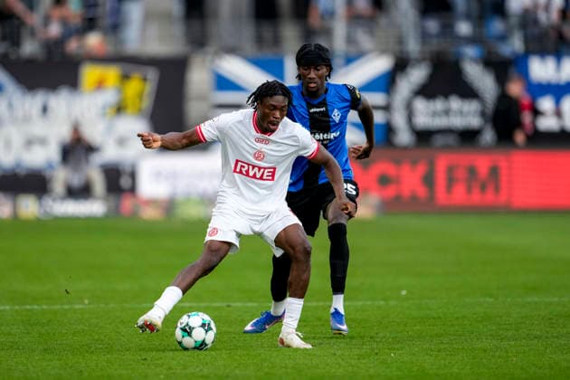 Football, 3rd Division, SV Waldhof Mannheim v Rot-Weiss Essen