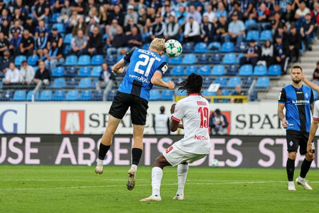 Julian Rieckmann, SV Waldhof Mannheim, 21; Franci Bouebari, Rot-Weiss Essen, 19; SV Waldhof Mannheim vs. Rot-Weiss Essen on September 16, 2026, in Mannheim, Carl Benz Stadium; Photo by Alfio Marino Copyright: