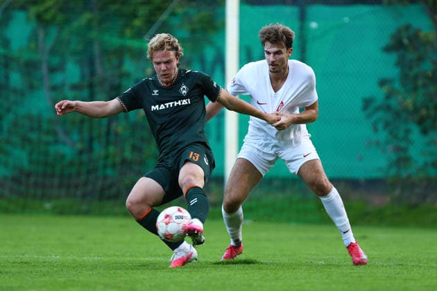 3 Albin Nishori Eimsbütteler TV, 13 Jakob Wiehe SV Werder Bremen U23 Men’s Soccer I Regionalliga Nord I 2026–2027 Season I Matchday 9 I Eimsbütteler TV vs. SV Werder Bremen U23 I September 16, 2026 I Sportpark Hinschenfelde