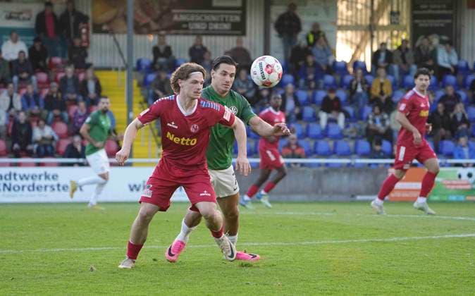 Photo by Leo Jannes BERA Norderstedt vs. Evren Serbes (green), HSC Soccer Regionalliga North, Matchday 9 on Wed, Sep 16, 2026: Eintracht Norderstedt vs. HSC Hannover