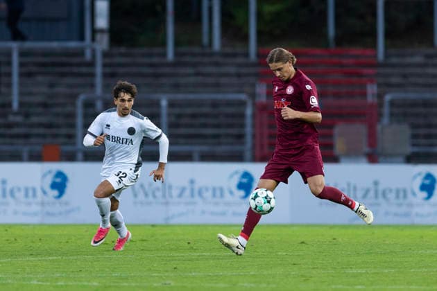 3rd Division, Fortuna Cologne vs. SV Wehen Wiesbaden, September 16, 2026; Maximilian Fischer (Fortuna Cologne, 3) and Raul Paula (SV Wehen Wiesbaden, 32); 3rd Division, Fortuna Cologne vs. SV Wehen Wiesbaden, Matchday 6, on September 16, 2026, Südstadion, Cologne DFB regulations prohibit any use of photographs as image sequences and or quasi-video Copyright: xBEAUTIFULxSPORTS Meuselx
