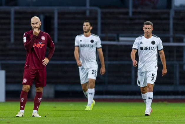 3rd Division, Fortuna Cologne vs. SV Wehen Wiesbaden, September 16, 2026. Adrian Stanilewicz of Fortuna Cologne (No. 20) is frustrated by the goal conceded. 3rd Division, Fortuna Cologne vs. SV Wehen Wiesbaden, Matchday 6, on September 16, 2026, Südstadion, Cologne DFB regulations prohibit any use of photographs as image sequences and or quasi-video Copyright: xBEAUTIFULxSPORTS Meuselx