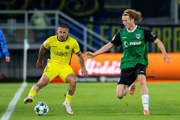 September 16, 2026, xkwix, Soccer, 3rd Division, Preußen Münster 1 FC Saarbrücken, Preußenstadion, Matchday 6, 2026–2027 Season: Calogero Rizzuto of 1 FC Saarbrücken 7 in a tackle against Niklas Varelmann of Preußen Münster 36. DFB regulations prohibit any use of photographs as image sequences and or quasi-video. Photo: xKamilxWilkowskixPressefotoKochx North Rhine-Westphalia, Germany