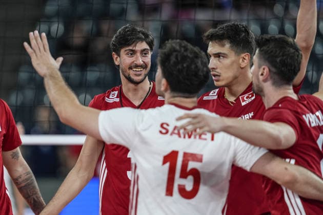 Turkiye v Latvia - CEV EuroVolley 2026 Men CLUJ-NAPOCA, ROMANIA - SEPTEMBER 16: Players of Turkiye celebrate during the CEV 2026 European Men s Volleyball Championship Group D match between Turkiye and Latvia at BT Arena in Cluj-Napoca, Romania, on September 16, 2026. Osmancan Gurdogan Anadolu Cluj Romania. Editorial use only. Please get in touch for any other usage.  Copyright: x2026xAnadoluxOsmancanxGurdoganx