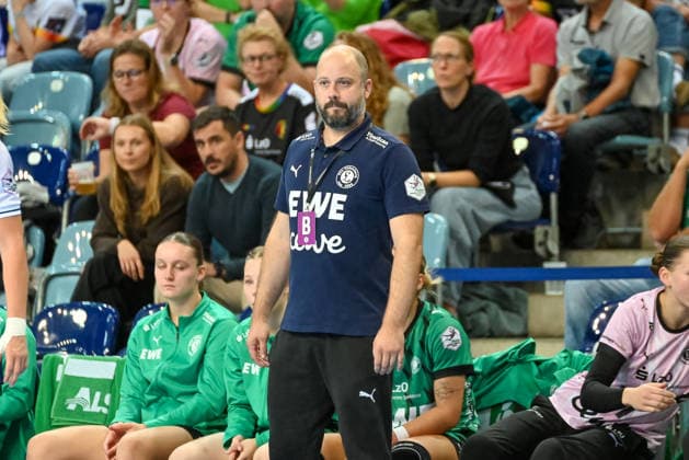 Niels Boetel, VfL Oldenburg, Coach (GER), VfL Oldenburg vs. SU Neckarsulm, ALSCO Women s Handball Bundesliga, Matchday 4, 2026–2027 Season, September 16, 2026, VfL Oldenburg vs. SU Neckarsulm, ALSCO Women’s Handball Bundesliga, Matchday 4, 2026–2027 Season, September 16, 2026, Oldenburg Copyright: xEibner-Pressefoto RobertxGertzenx EP_RGN