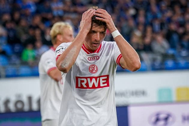 Germany Soccer 3rd Division 2026–2027, Matchday 6: SV Waldhof Mannheim vs. Rot-Weiss Essen at Carl Benz Stadium, Mannheim; Semir Telalovic (Rot-Weiss Essen), 17: facial expressions, gestures, body language, emotion Copyright: xJOERANxSTEINSIEKx