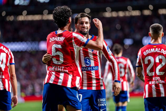 Atletico de Madrid v CA Osasuna - LaLiga EA Sports 2026 27 Alex Baena of Atletico de Madrid (R) celebrates his goal with Johnny Cardoso of Atletico de Madrid (L) during the LaLiga EA Sports football match between Atletico de Madrid and CA Osasuna at Riyadh Air Metropolitano on September 16, 2026 in Madrid, Spain. Madrid Riyadh Air Metropolitano Madrid Spain Copyright: xAlbertoxGardinx AGardin_20260916_Foot_Liga_Atl_Mad_Osa_0597