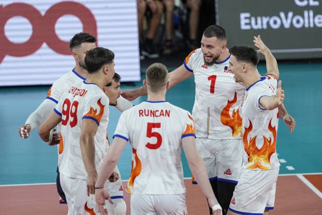 France v Romania - CEV EuroVolley 2026 Men CLUJ-NAPOCA, ROMANIA - SEPTEMBER 16: Players of Romania celebrate after a point during the CEV 2026 European Men s Volleyball Championship Group D match between France and Romania at BT Arena in Cluj-Napoca, Romania, on September 16, 2026. Osmancan Gurdogan Anadolu Cluj Romania. Editorial use only. Please get in touch for any other usage.  Copyright: x2026xAnadoluxOsmancanxGurdoganx
