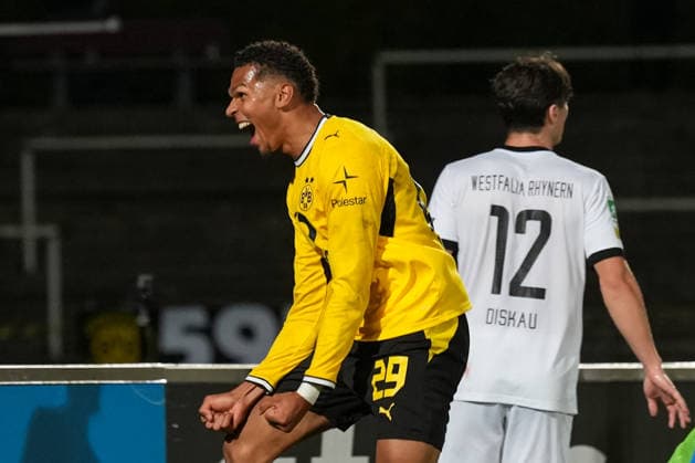 Wednesday, September 16, 2026; 2026–2027 Season; Matchday 4 of the Regionalliga West at Rote Erde Stadium, Dortmund, Germany: BV Borussia Dortmund U23 vs. SV Westfalia Rhynern; Celebrations after Kevin Mutove s 2–0 goal for BVB