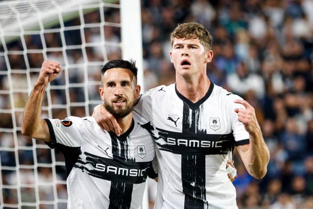 SOCCER - UEFA EL, Sturm vs Rennais GRAZ,AUSTRIA,16.SEP.26 - SOCCER - UEFA Europa League, Sturm Graz vs Stade Rennais FC. Image shows the rejoicing of Stade Rennes.  GEPAxpictures xJamesxDoak