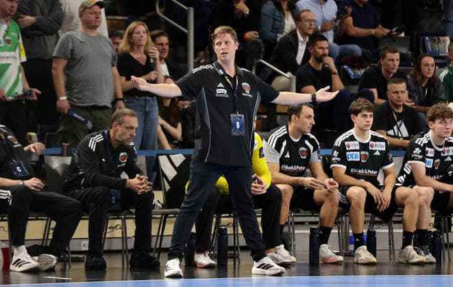 Coach Nicolej Krickau pointing and gesturing—single frame, cutout—action sports handball Champions League Men s Matchday 2, 2026–2027 season, September 16, 2026: Füchse Berlin vs. One Veszprem HC at the Max Schmeling Halle