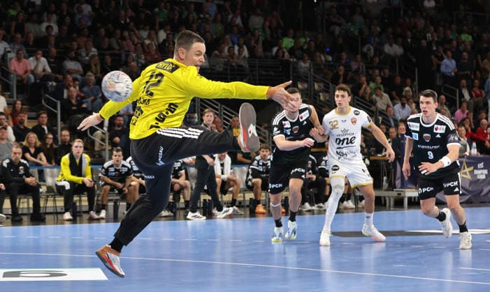Goalkeeper Andreas Palicka concedes a goal; game highlight; action; sports; handball; Champions League; Men s Champions League; Matchday 2; 2026–2027 season; September 16, 2026; Füchse Berlin vs. One Veszprém HC at the Max Schmeling Halle