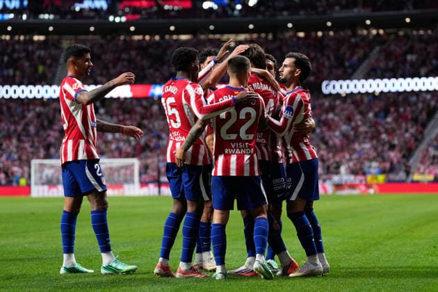 September 16, 2026, Madrid, Madrid, Spain: Robin Le Normand of Atletico de Madrid celebrates after scoring his team s third goal with teammates during the Spanish League, LaLiga EA Sports, football match played between Atletico de Madrid and CA Osasuna at Riyadh Air Metropolitano stadium on September 16, 2026, in Madrid, Spain. Madrid Spain - ZUMAa181 20260916_zaa_a181_135 Copyright: xDennisxAgyemanx