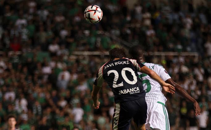 Cyprus Europa League Celta s Rodriguez, left, and Omonia s Koulibaly, right, challenge for the ball during the Europa League first round match between Omonia and Celta at the GSP Stadium in Nicosia. Cyprus, Wednesday, September 16, 2026. Nicosia Cyprus  Copyright: xDanilxShamkinx originalFilename:shamkin-notitle260916_npDZP.jpg