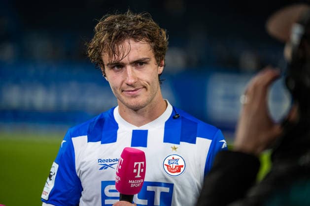 Rostock, Germany, September 16, 2026, 3. Liga 2026–2027, Matchday 6: FC Hansa Rostock vs. VfB Stuttgart II. Pictured: Benno Dietze of Hansa Rostock being interviewed on Magenta Sport. DFB and DFL regulations prohibit any use of photographs as image sequences and or quasi-video. Copyright: xFotostandx xVoelkerx