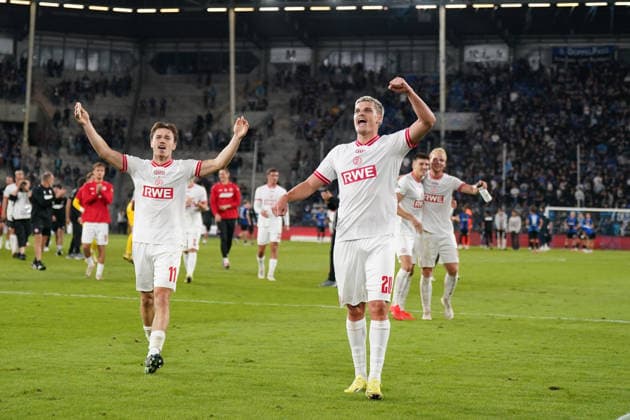 German Soccer 3rd Division 2026–2027, Matchday 6: SV Waldhof Mannheim vs. Rot-Weiss Essen at Carl Benz Stadium, Mannheim; Marek Janssen (Rot-Weiss Essen), 20; Noah Pesch (Rot-Weiss Essen), 11; Joy, Emotions, Celebrations Copyright: xJOERANxSTEINSIEKx