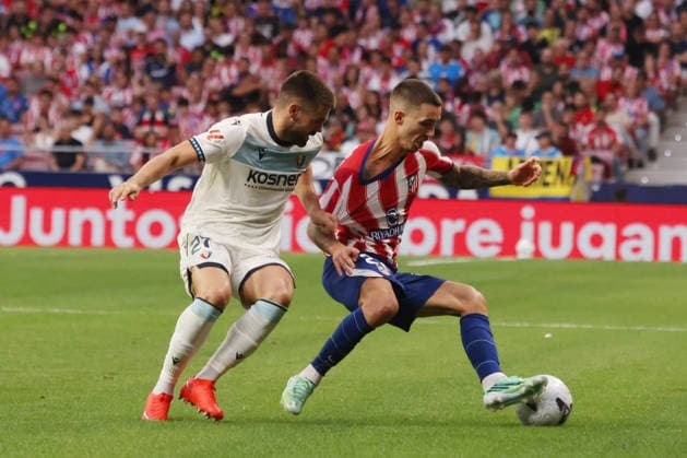 ESP LaLiga EA Sports Atlético de Madrid vs. Osasuna: Ínigo Arguibide of Osasuna and Alejandro Grimaldo of Atlético de Madrid during the LaLiga EA Sports match between Atlético de Madrid and Osasuna, played at Riyadh Air Metropolitano Stadium in Madrid on September 16, 2026 in Spain Spanish Soccer Copyright: xAgenciaxLOFx
