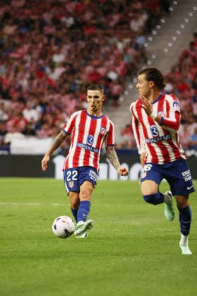ESP LaLiga EA Sports Atlético de Madrid vs. Osasuna Alejandro Grimaldo of Atlético de Madrid during the LaLiga EA Sports match between Atlético de Madrid and Osasuna played at Riyadh Air Metropolitano Stadium in Madrid on September 16, 2026 in Spain Spanish Soccer Copyright: xAgenciaxLOFx