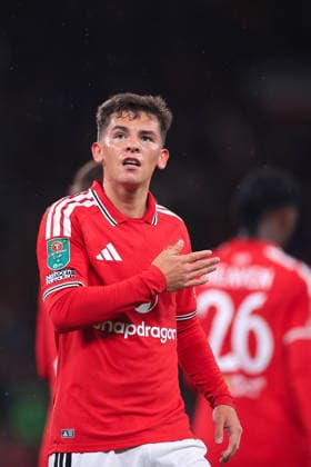 Fußball: Carabao Cup, 3. Runde – Manchester United gegen Tottenham Hotspur, 16. September 2026; Carabao Cup, 3. Runde – Manchester United gegen Brighton Hove Albion; Shea Lacey von Manchester United jubelt nach dem ersten Tor; Foto: Simon Stacpoole; Abseits; Manchester, Großbritannien  Copyright: xSimonxStacpoolexOffside