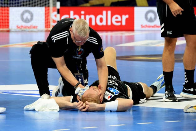 September 16, 2026, GER Germany, Handball, EHF Champions League, September 16, 2026, 2026–2027 season, Berlin, Füchse Berlin vs. Veszprém HC, Matthes Langhoff, Füchse Berlin 25, injured, nordphoto GmbH, Engler Berlin, Max-Schmeling-Halle, Berlin, Germany Copyright: xNordphotox xEnglerx